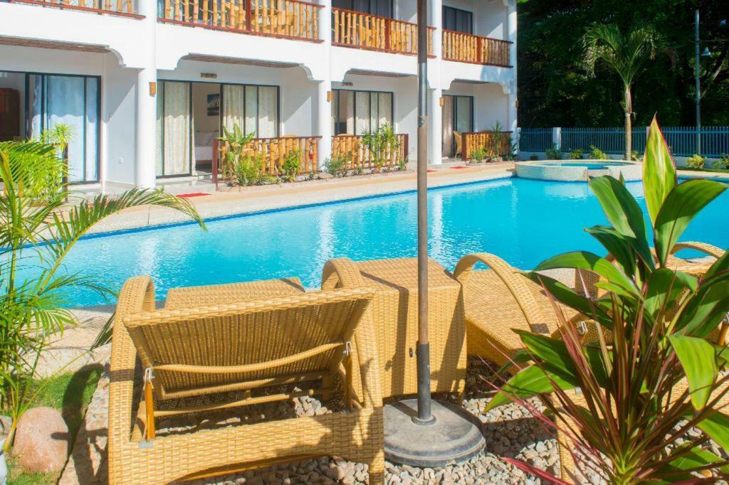 Alona Vida Beach Hill Resort Panglao Eksteriør billede