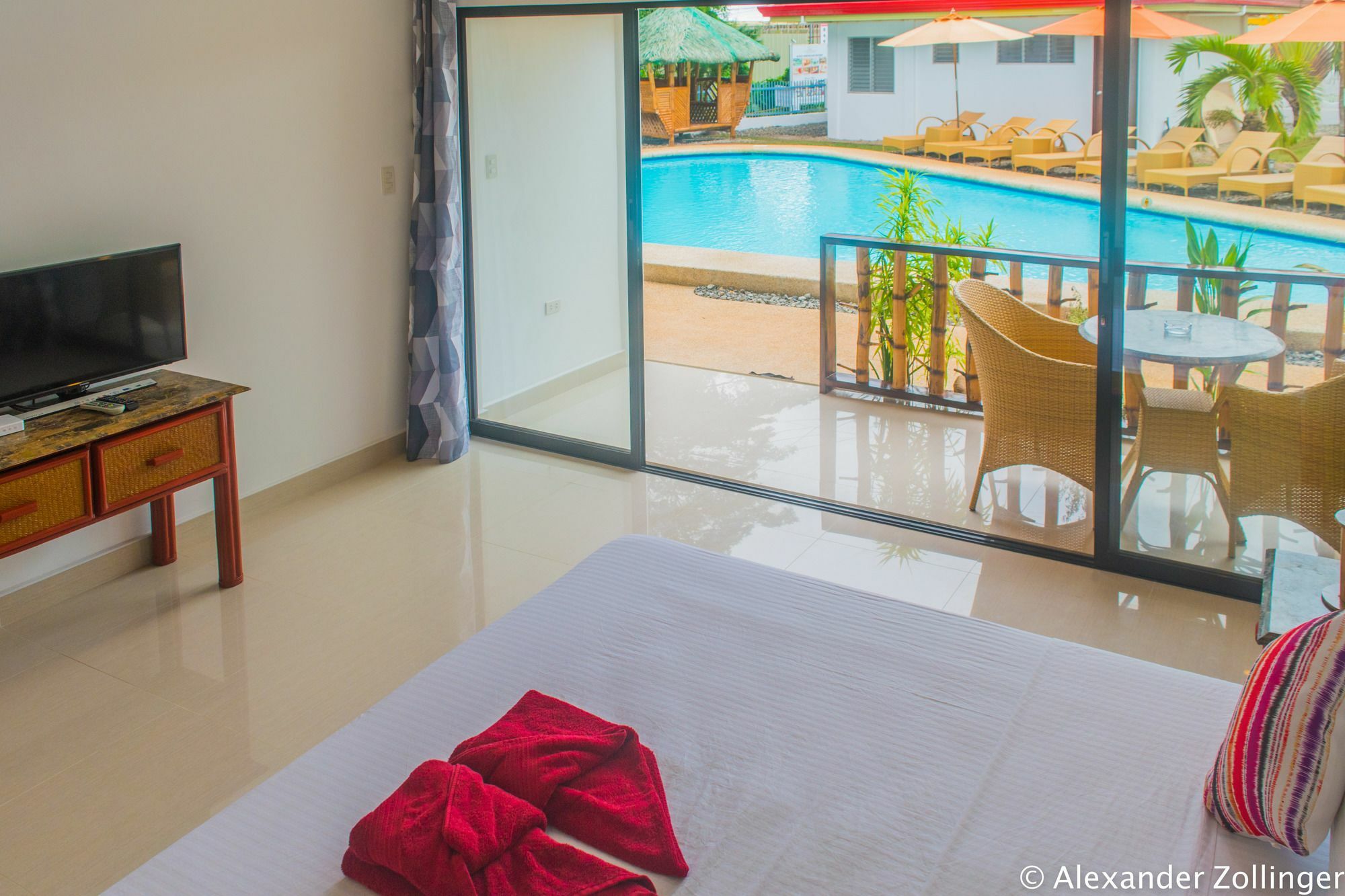 Alona Vida Beach Hill Resort Panglao Eksteriør billede