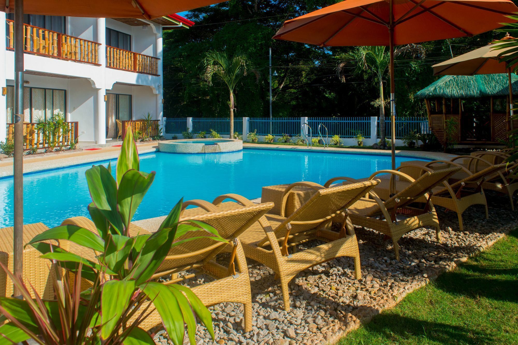 Alona Vida Beach Hill Resort Panglao Eksteriør billede